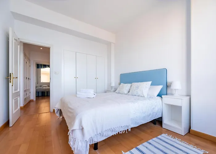 Fee4Me Front Line Beach Flat In Caion