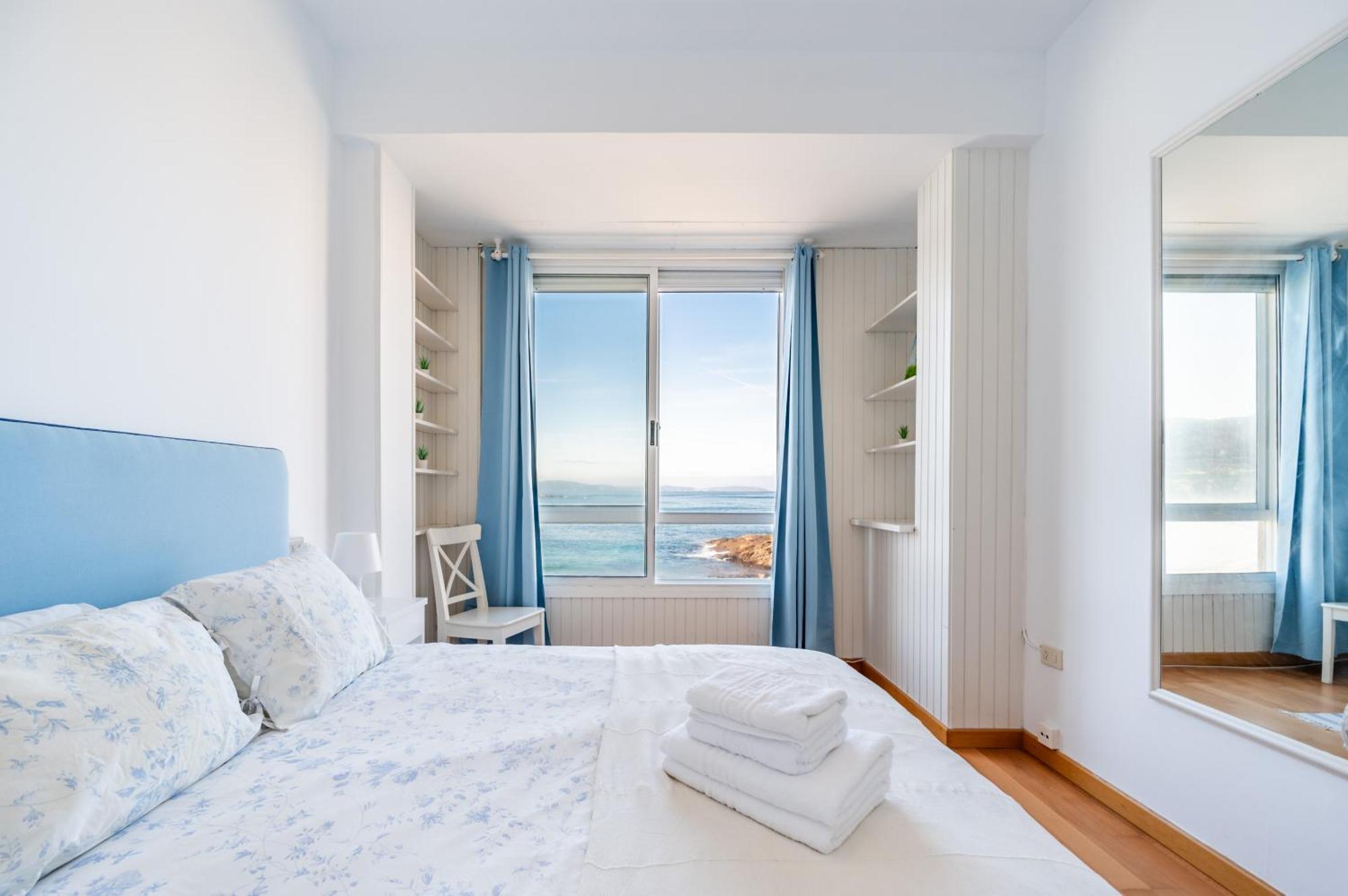 Fee4me Front Line Flat In Caion Apartment *