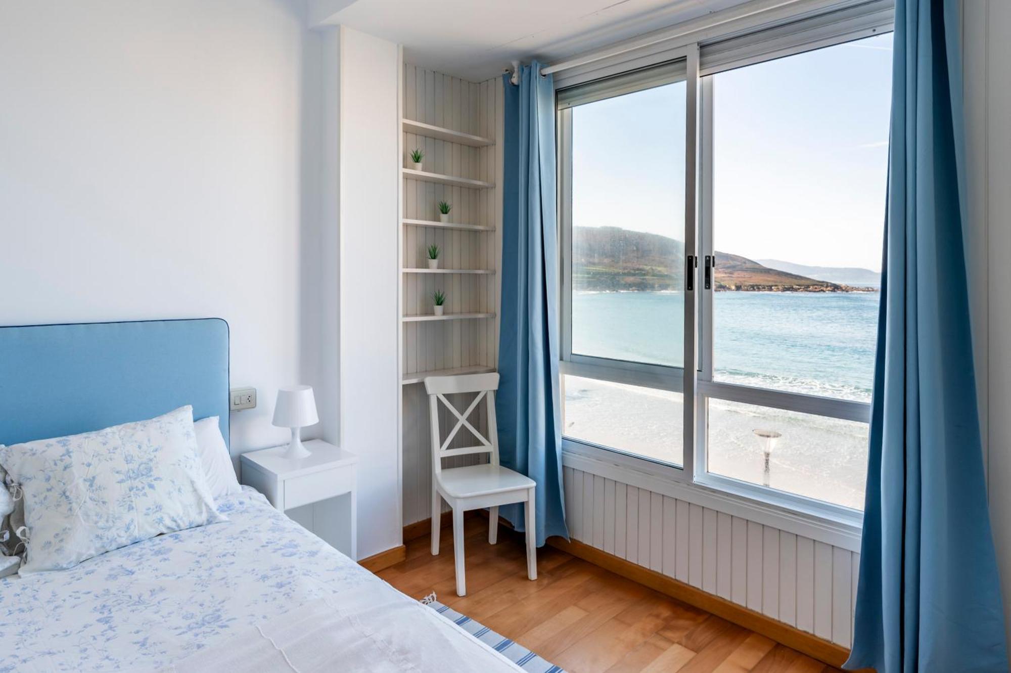 Fee4me Front Line Flat In Caion Apartment *
